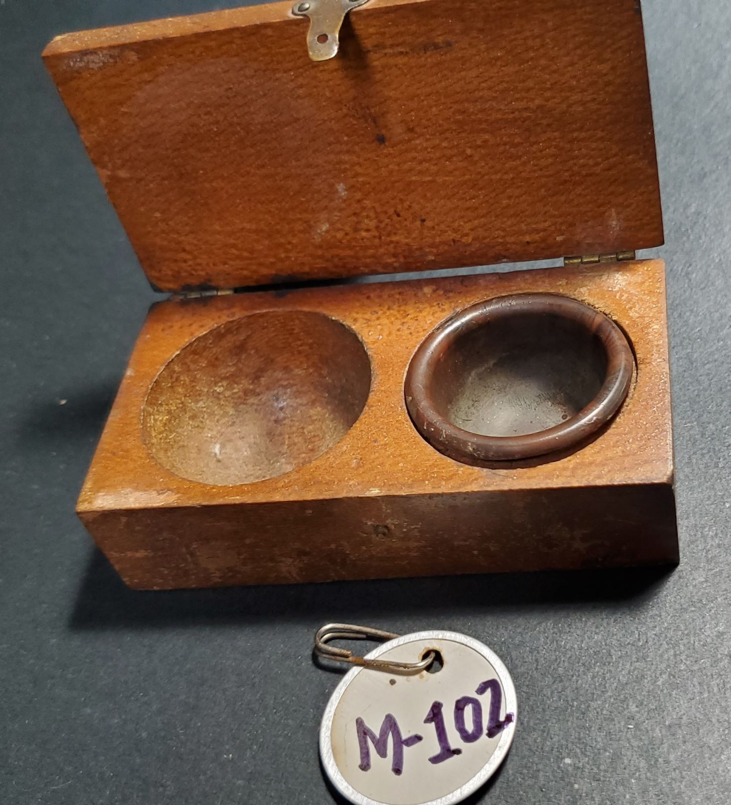 M-102 Wooden NEEDLE HOLDER Box and Cup